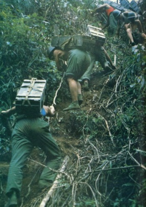 这款神器一出谁还敢说中国没有创造力？特种兵坐享无人机空投补给