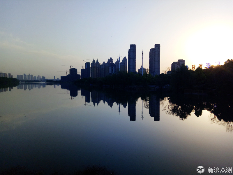 oppor9还值不值得入手,oppoa72值不值得买