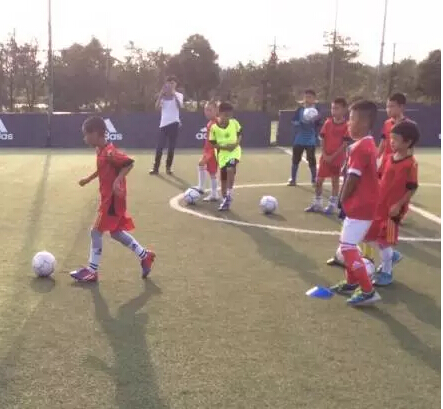 澶ц繛閾惰澶ц繛瓒崇悆,澶ц繛閾惰鎴愰兘