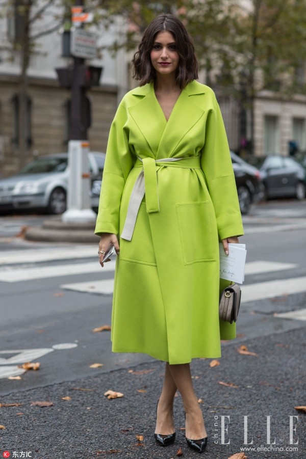 大衣千千万，到底哪件适合脸黑个矮没脖子……的你？