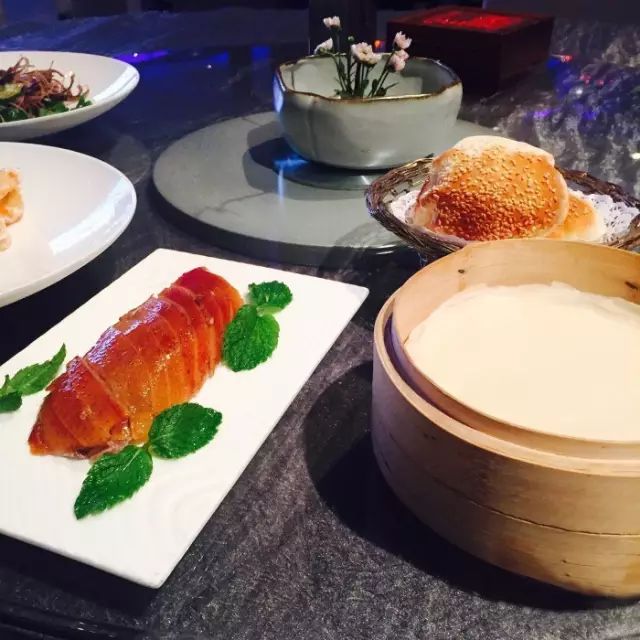 吃货探店烤鸭,吃货北京全聚德烤鸭