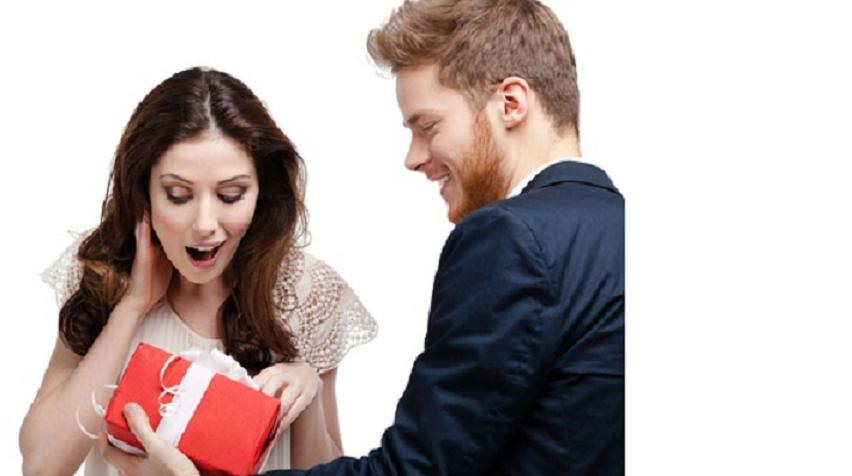 送女友礼物推荐清单拍立得,送女友礼物排行榜1000元左右