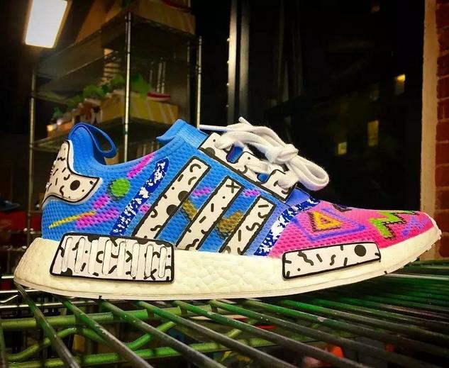 有创意的足球绘画,涂鸦球鞋足球