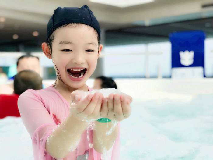 莲二爷美轮环邮——11姑娘的皇家海洋量子号公海飘荡日志