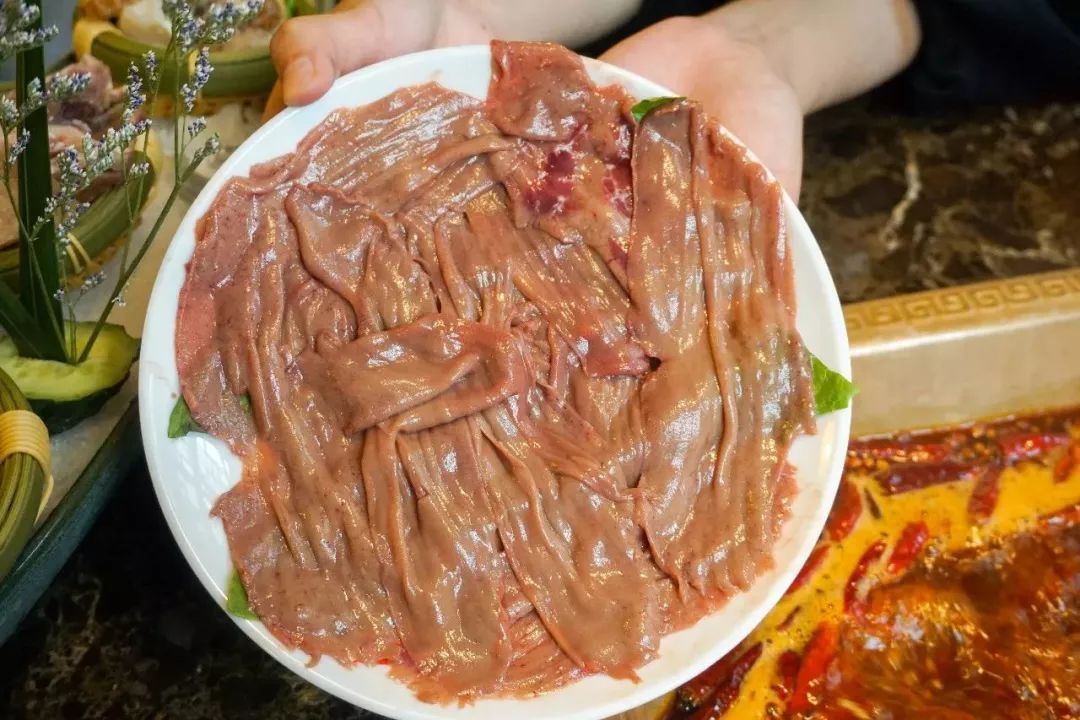 重庆火锅前十强十大必点菜,冬天重庆南山火锅推荐