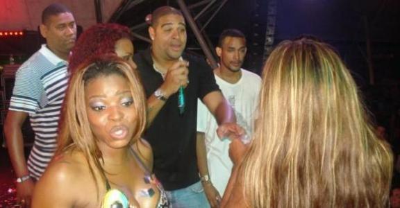 属狗足球球星,属狗的足球球星