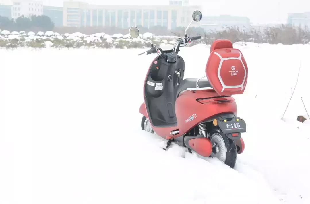 台铃车子和雅迪车子到底哪个更好,台铃萌雪2022新款