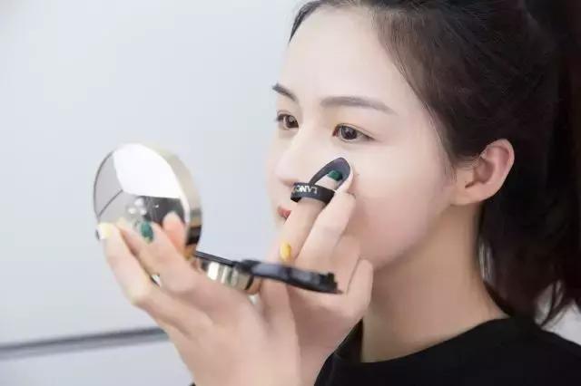 今年最火不脱妆粉底液第一名,2020最火干皮粉底排名