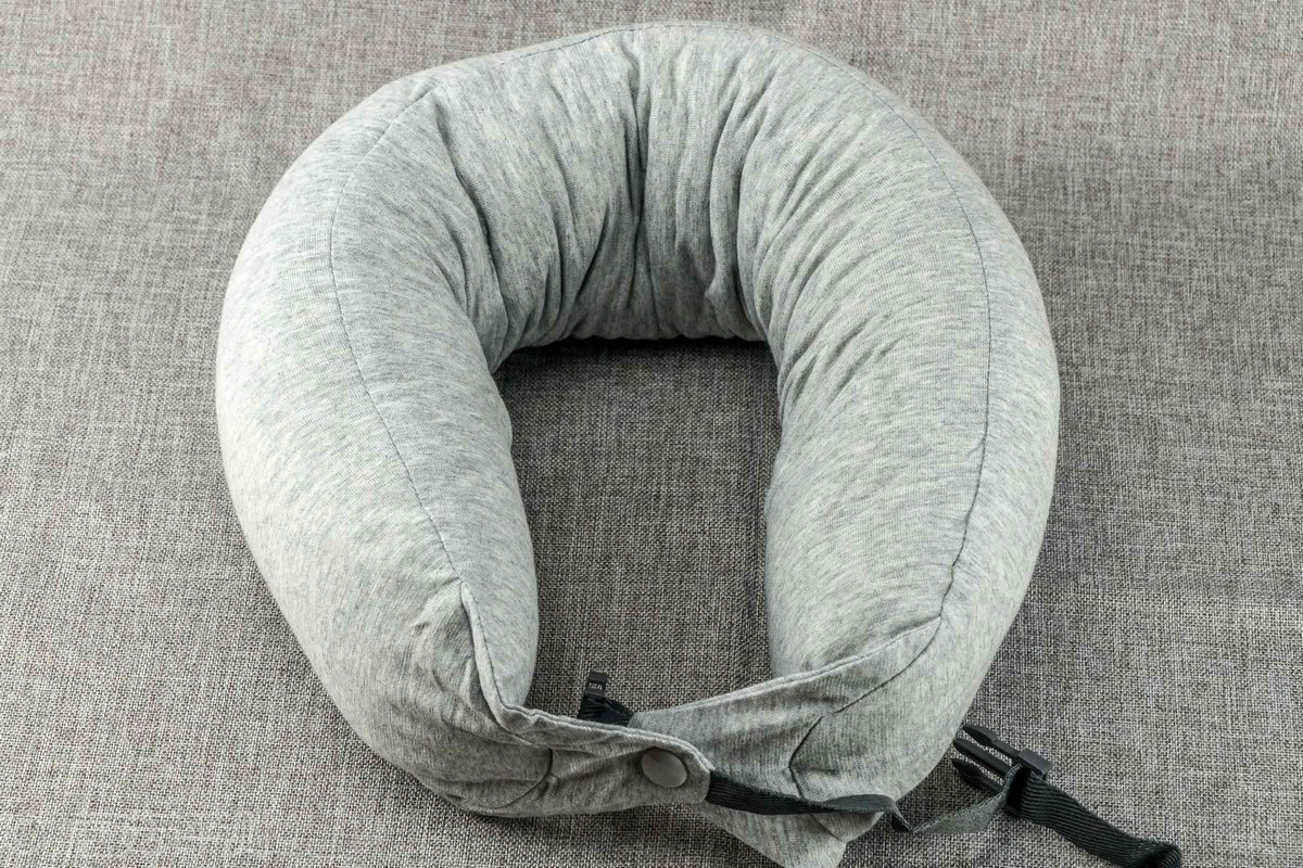 小米8h记忆棉枕u型护颈枕,8h多功能乳胶护颈枕U2