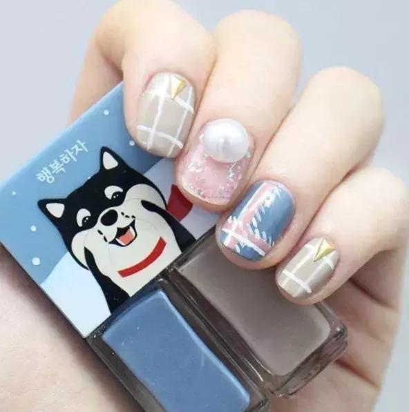 听说除了辣眼睛的狗年限定，还有这些萌到让人控制不住双手的……