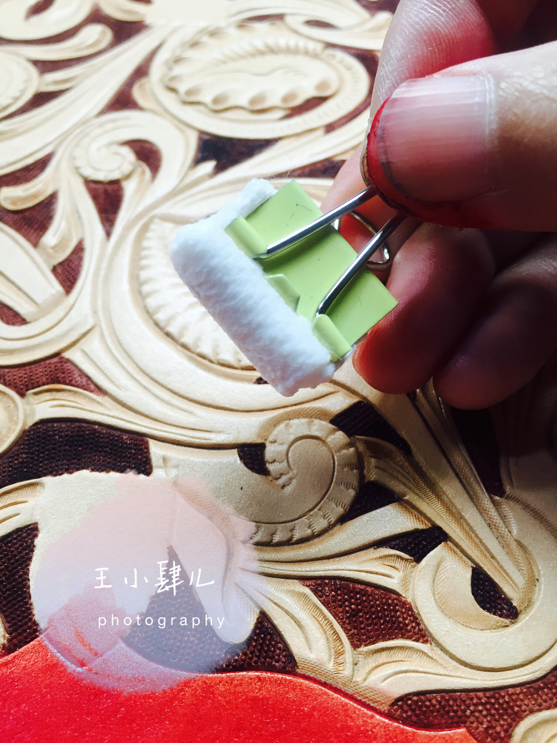 代购一件东西一般赚多少钱啊,代购一个月能挣10万吗