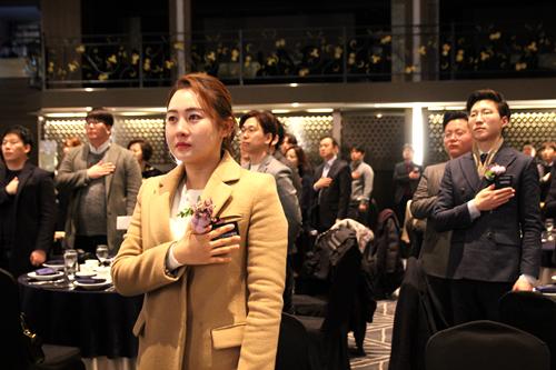 真心不易,真心不易女生版