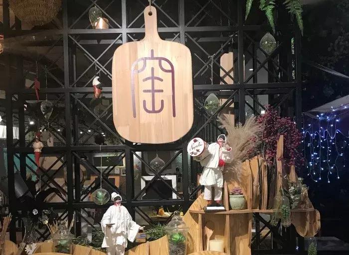 芝士味超级浓郁的披萨推荐,南京必打卡的餐厅栖霞区