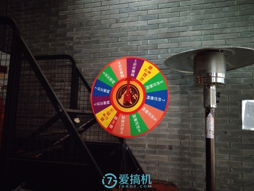 htcu11和u11+选哪个,htcu11+和u12+屏幕哪个好