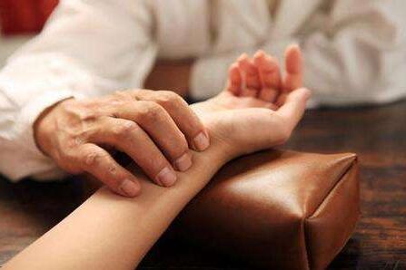 慢性肾病2期西医好还是中医好,肾病看西医好呢还是看中医好呢