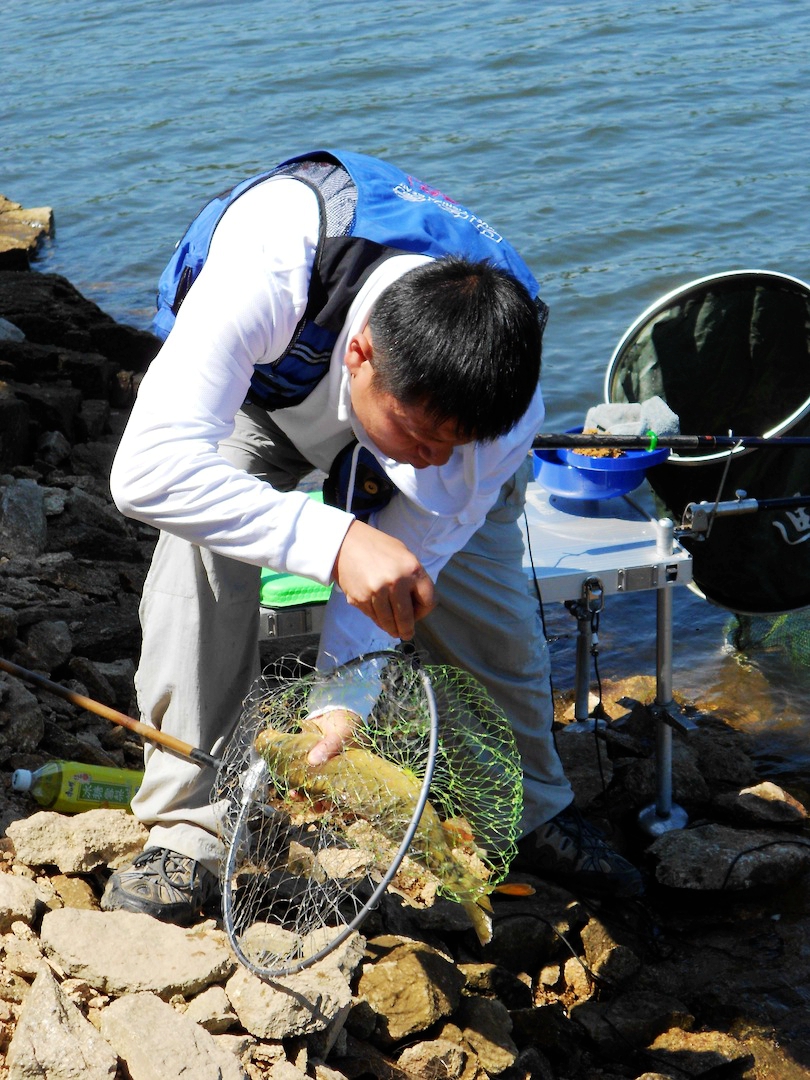 野钓意境图,意境泛舟钓鱼图