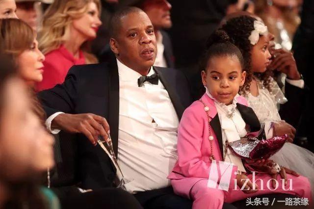 王诗龄伊丽莎白二世,王诗龄奢华