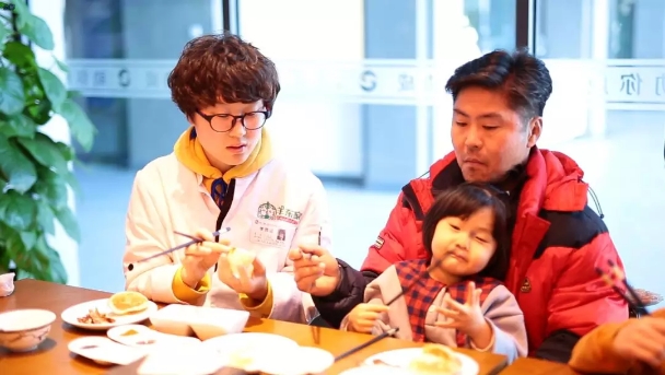 这个寒假带着孩子体验有趣的烤羊“小小厨艺师养成计划”