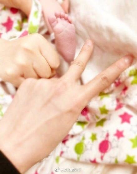 2.5新闻：QQ公布春节红包新玩法；谷歌优步自动驾驶之争上法庭