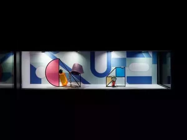 爱马仕的橱窗设计,爱马仕橱窗设计展示案例分析