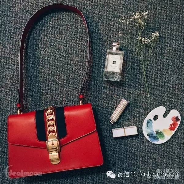 APP晒货这10个去年刷屏的最火包包，今年都出最新款啦！