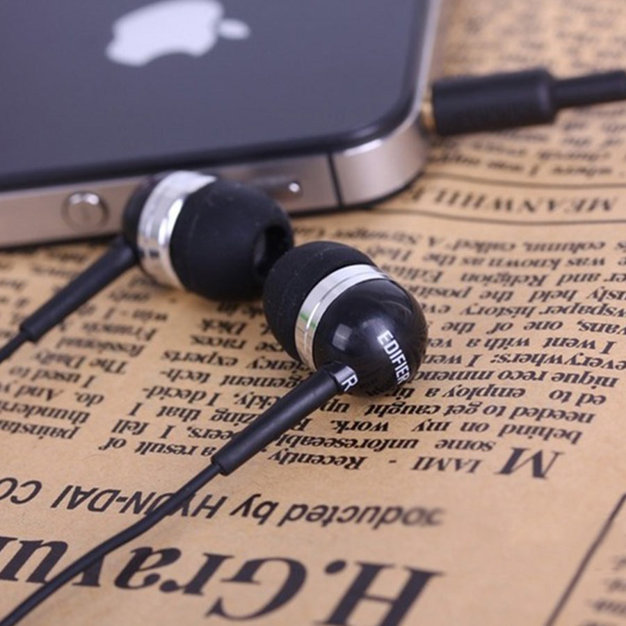 像耳塞一样入耳式耳机,好音质耳机入耳