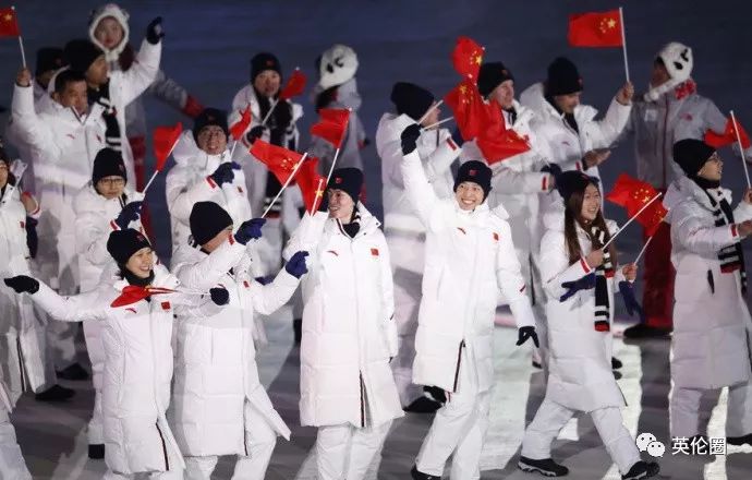 冬奥会中国队忍痛进球,冬奥会中国队不敌美国队