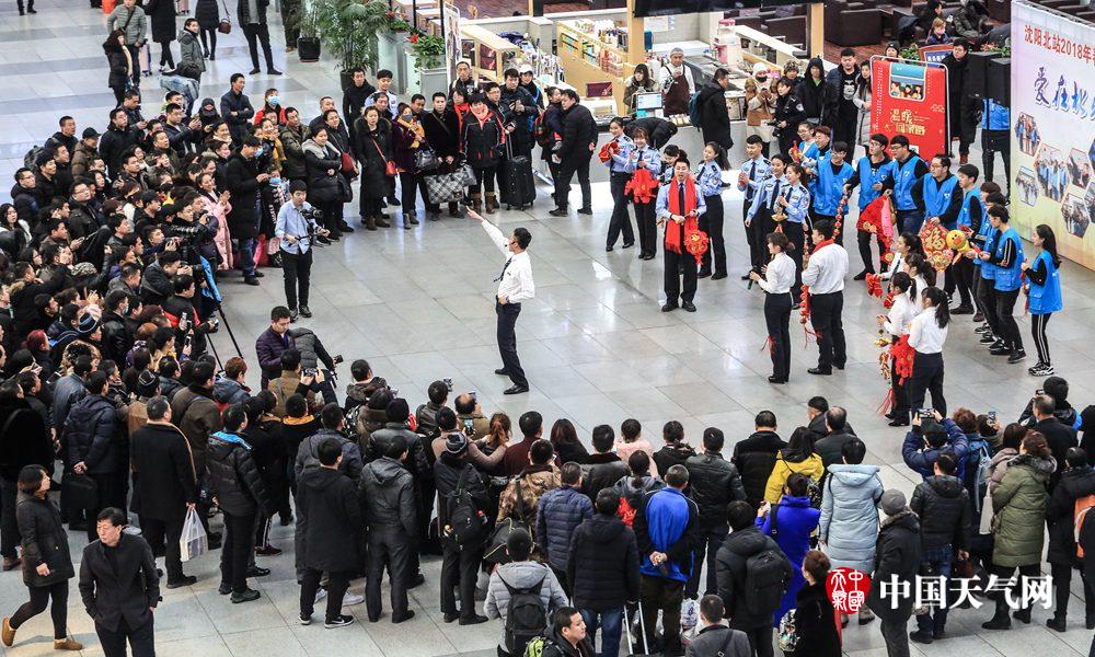 春运大迁移意义,春运十年见证中国巨变