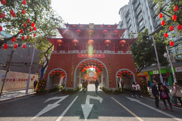 世界名塔亮灯,世界地标建筑灯光秀