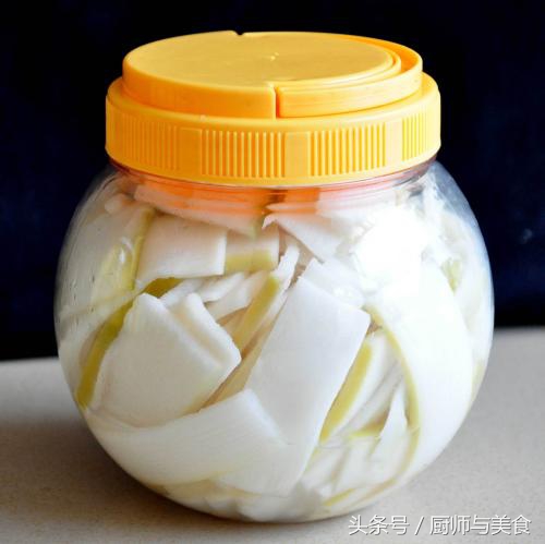 又辣又很想吃的泡椒竹笋,泡椒竹笋鲜辣爽脆别提多开胃了