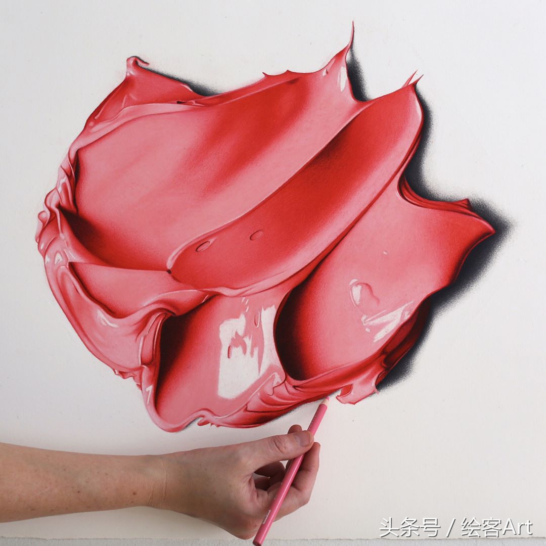 这不是照片！艺术家用彩铅绘出超写实颜料，迪拜酋长疯狂打CALL