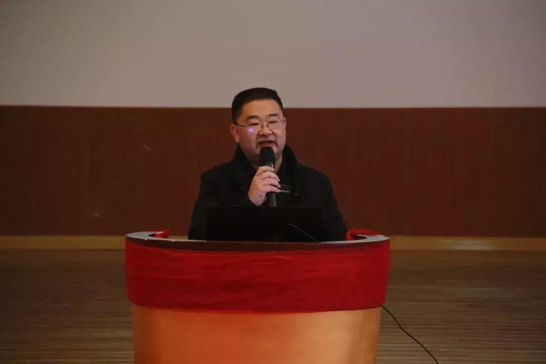 都江堰：「别样的辞旧迎新」专业做教育，用心讲故事