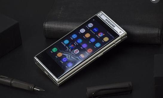 三星g9298和w2018哪个好,三星g9298和三星w2018对比