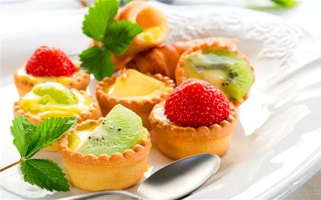 新手小白怎么选择烤箱,初学烘焙如何选择烤箱