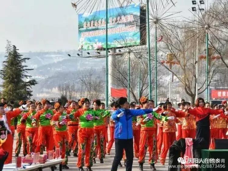 清华丹青诗赞二O一八年宁县广场舞大赛