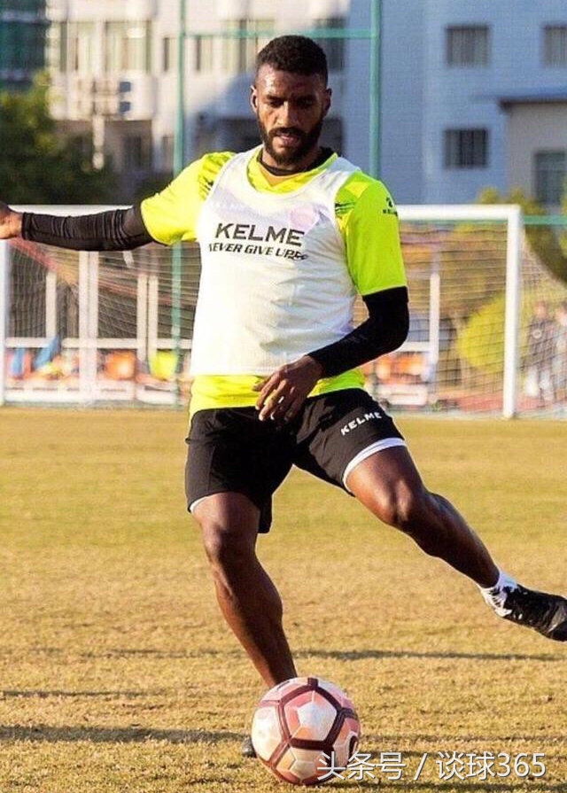 穆里奇踢中甲,穆里奇恒大中甲首秀