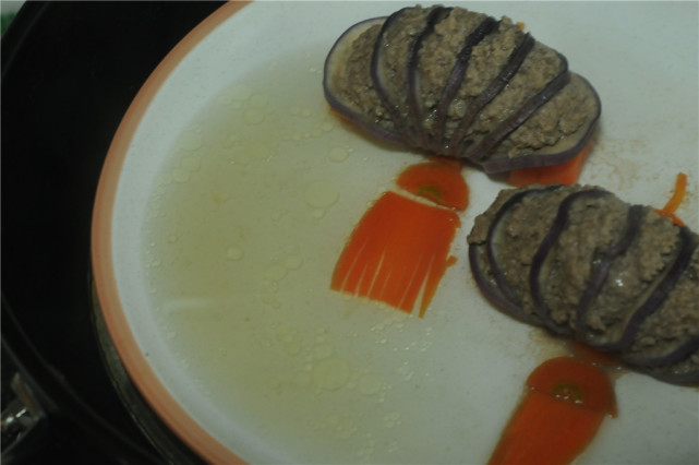 茄子灯笼年夜饭必备菜,茄子做成灯笼的做法视频