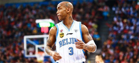 马布里北控首秀对首钢,难说再见1