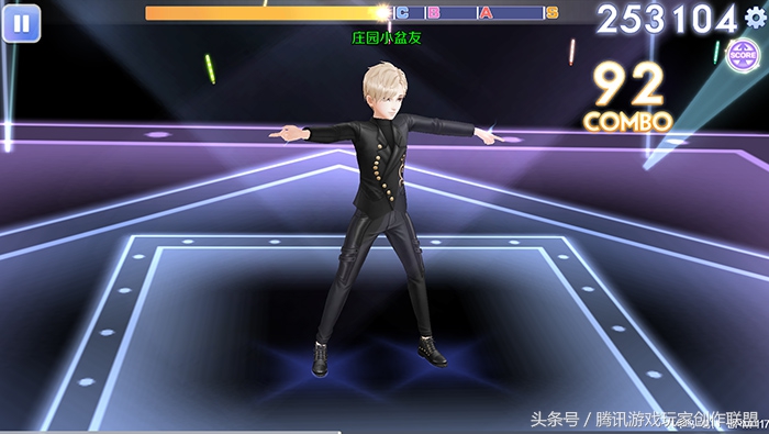 一周幸运穿搭神秘帅气的“贵族舞台”