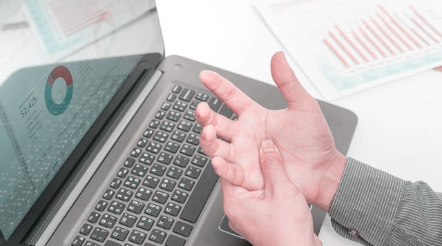 白领如何防止腱鞘炎,腱鞘炎一直疼一直在工作