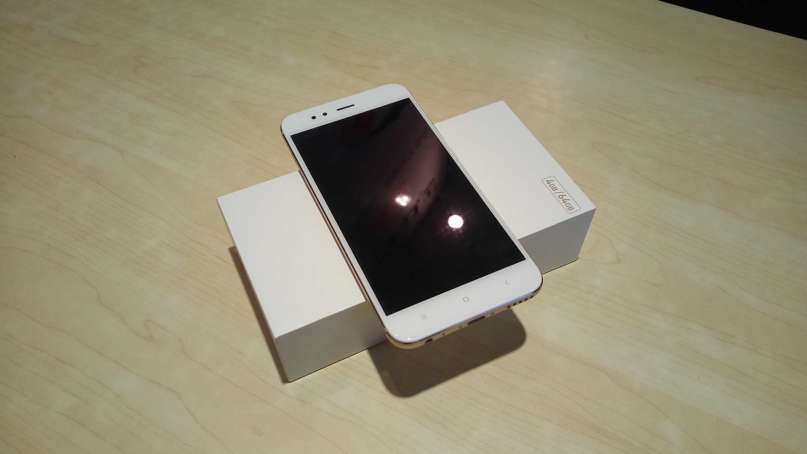 小米五开箱评测,小米5x开箱评测