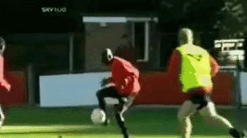 英超最惨球队进球,英超最差球员踢中超