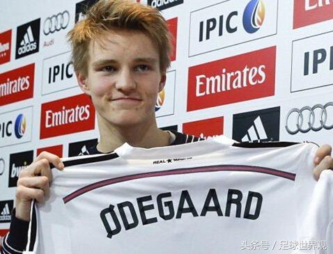 厄德高和侯永永,厄德高侯永永有合影吗