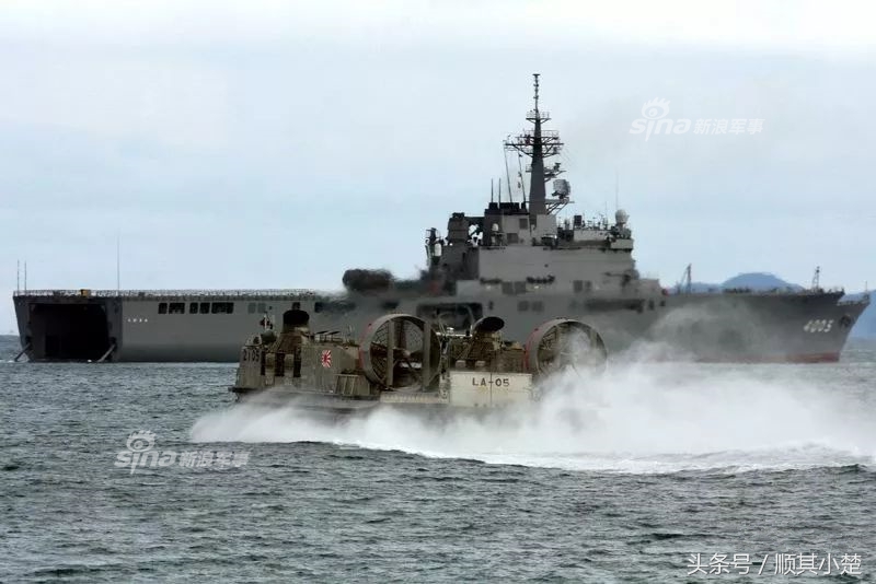 独岛号两栖攻击舰与lcac气垫船,日本海上自卫队lcm机械化登陆舰