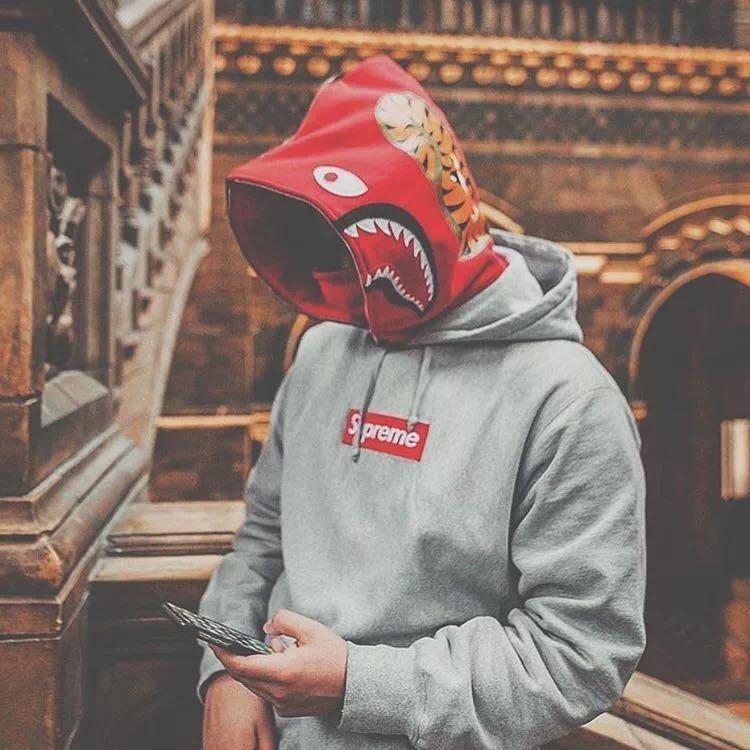 面交十人围观？潮货二手交易水太深