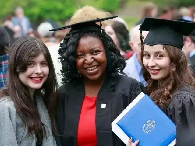 全美生活质量最好的大学,全美前十学费最高大学