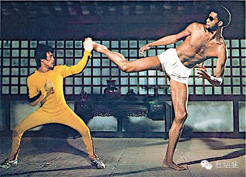 三款烂大街的鞋,三双烂大街的鞋