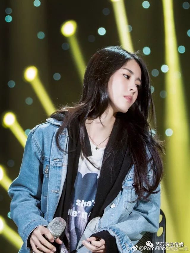 李宁运动服怎么搭,李宁运动服怎么搭配衣服