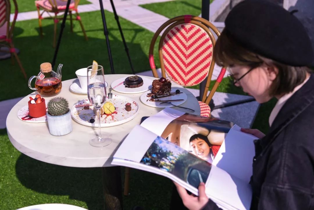 任性!温州海归美女辞职爆改破厂房,建露天解忧咖啡馆!