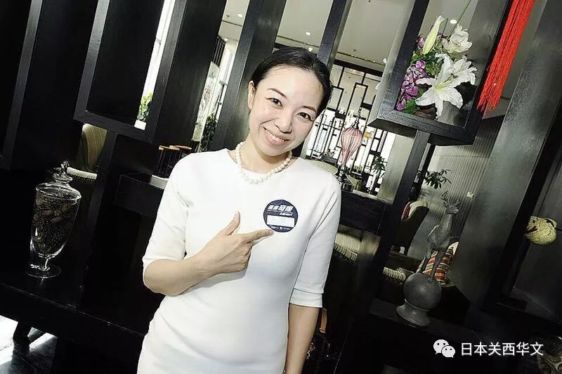 中国美女芮尔,在日本做占卜师的塔罗牌高手!